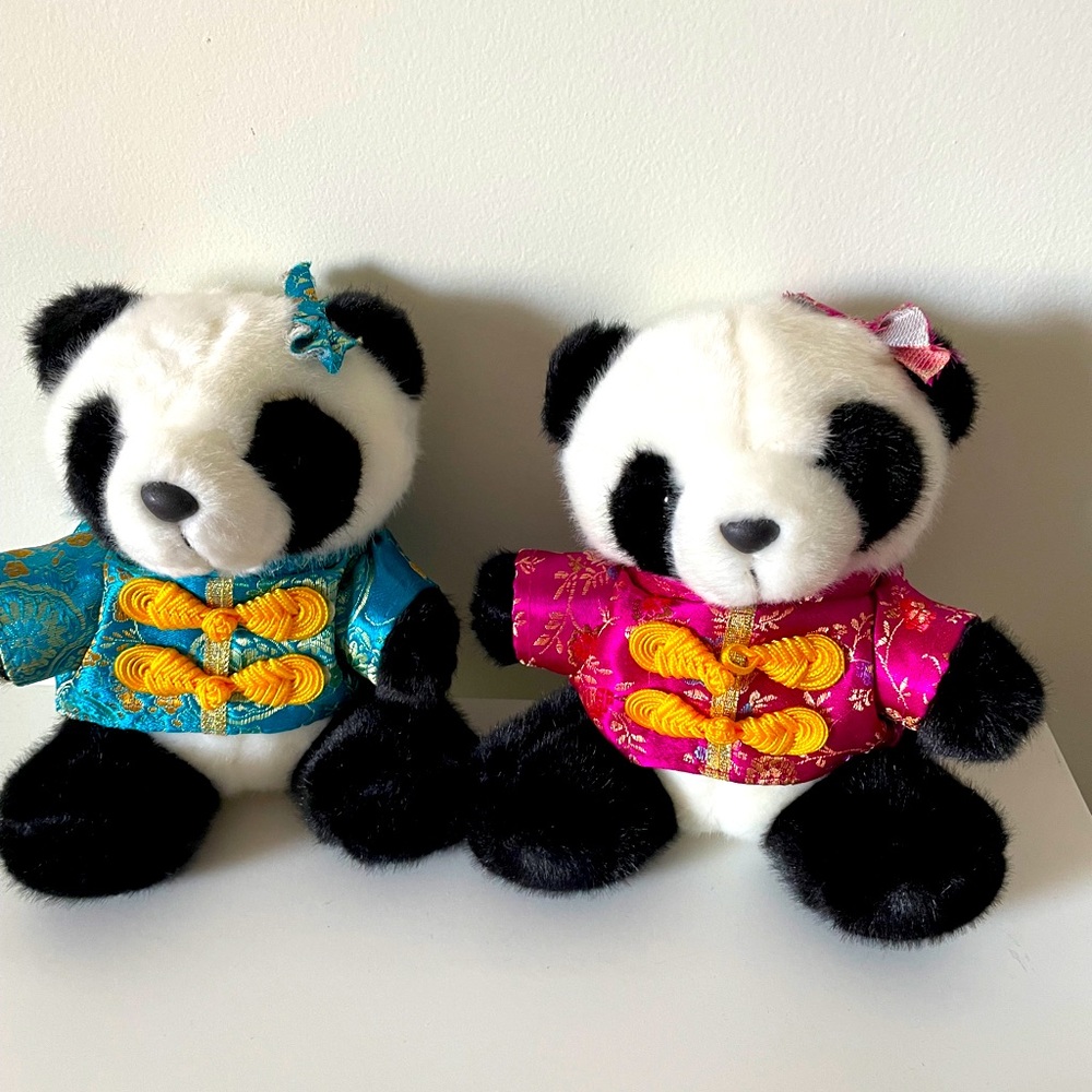 🎉Host Pick🎉  ❤️❤️The cutest!! Panda bear couple ❤️❤️